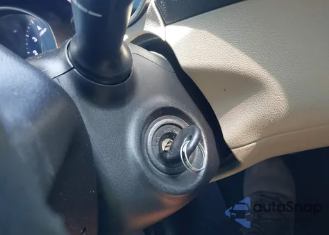 2015 Hyundai Elantra Se z USA, uszkodzony, nr VIN 5NPDH4AE8FH589886